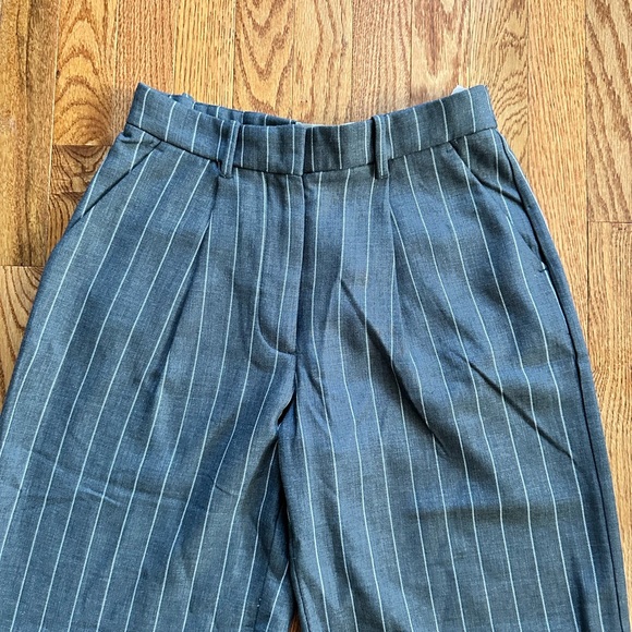 Abercrombie & Fitch Gray Pinstripe Trousers - Picture 2 of 11
